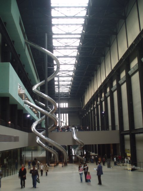 tate modern london spectacle